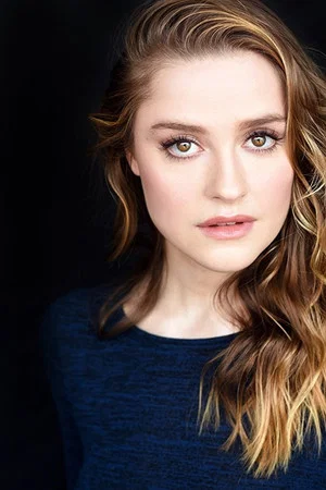 Photo of Stephanie Van Dyck from the Latest Netflix gallery