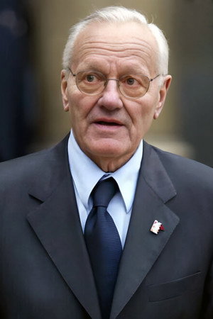 Photo of Pierre Mazeaud from the Latest Netflix gallery