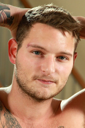 Photo of Dan Stone from the Latest Netflix gallery