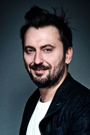 Photo of Cesare Cremonini from the Latest Netflix gallery