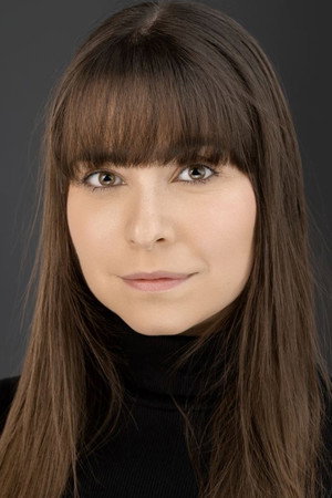 Photo of Lyndsey Craine from the Latest Netflix gallery