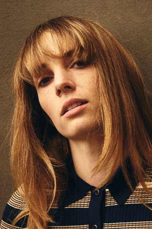 Photo of Maya Hawke from the Latest Netflix gallery