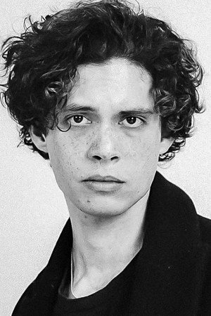 Photo of Isaac Lee from the Latest Netflix gallery