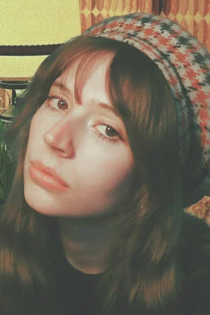 Photo of Regan Hutton from the Latest Netflix gallery