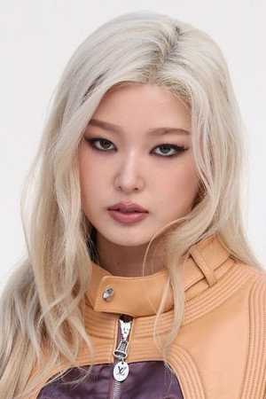 Photo of Yoonchae Jeong from the Latest Netflix gallery