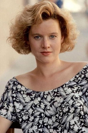 Penelope Ann Miller photo
