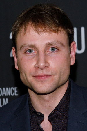Max Riemelt photo