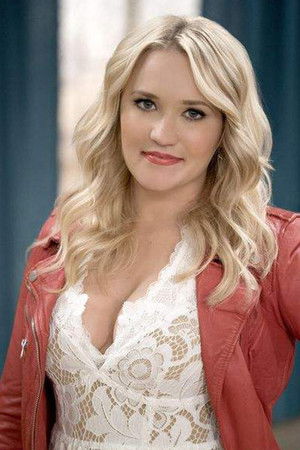 Emily Osment photo
