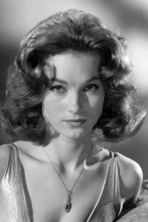 Shirley Anne Field photo