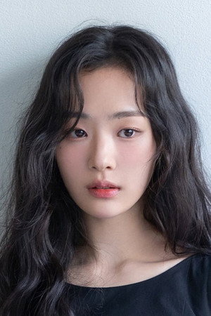 Photo of Lee Seo-young from the Latest Netflix gallery