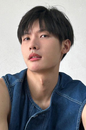 Photo of Tang Bide from the Latest Netflix gallery