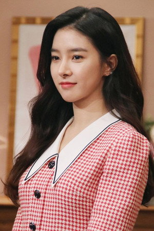 Photo of Kim So-eun from the Latest Netflix gallery