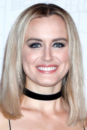Taylor Schilling photo