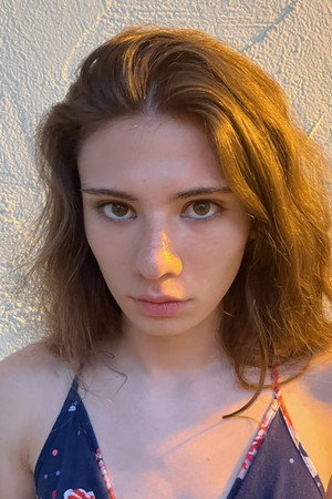 Photo of Elaine Fuentes from the Latest Netflix gallery