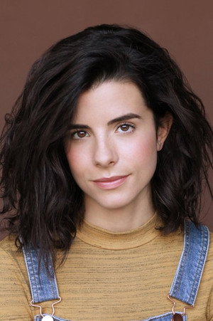 Photo of Emily Rowan from the Latest Netflix gallery
