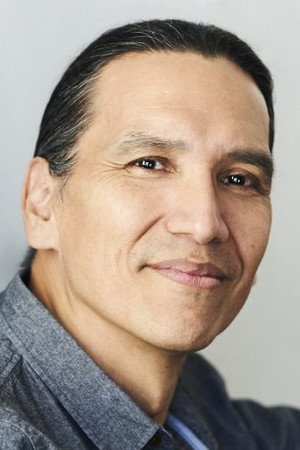 Michael Greyeyes photo