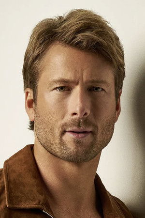 Glen Powell photo