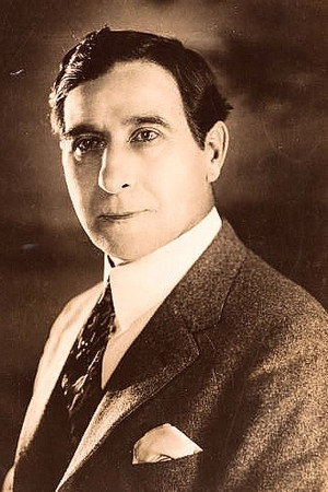 Photo of Paul Panzer from the Latest Netflix gallery