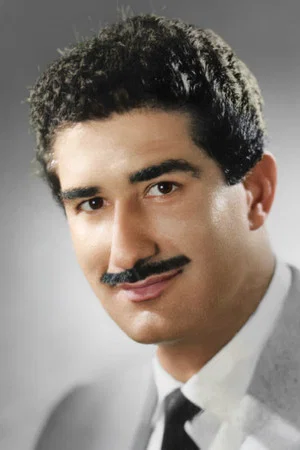Photo of Hüseyin Güler from the Latest Netflix gallery
