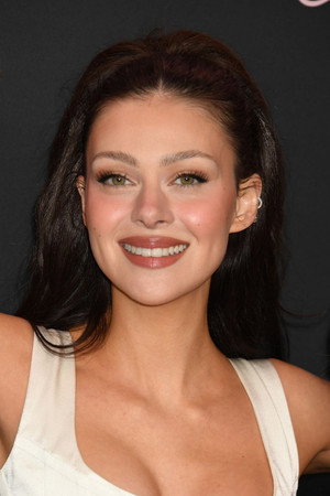 Nicola Peltz Beckham photo