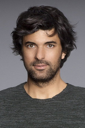 Engin Akyürek photo
