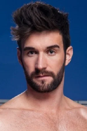 Photo of Woody Fox from the Latest Netflix gallery