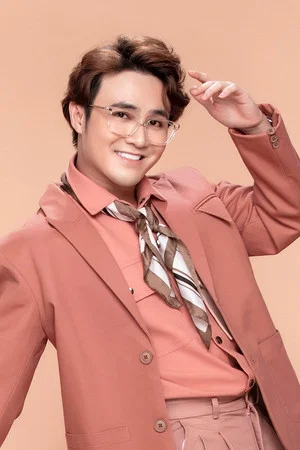 Photo of Huỳnh Lập from the Latest Netflix gallery