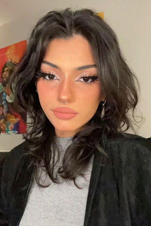 Photo of Noor Dabash from the Latest Netflix gallery