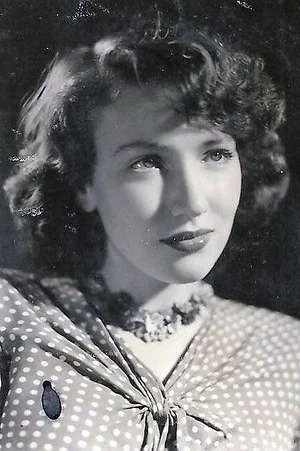 Photo of Isabel de Castro from the Latest Netflix gallery