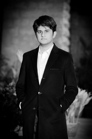 Photo of Faezan from the Latest Netflix gallery