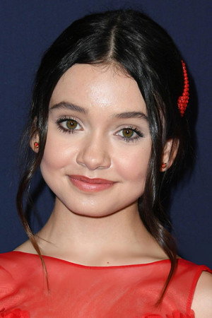Photo of Sophie Michelle from the Latest Netflix gallery