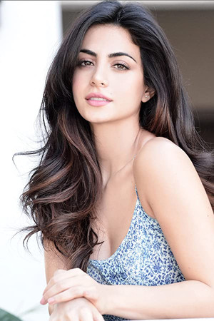 Emeraude Toubia photo