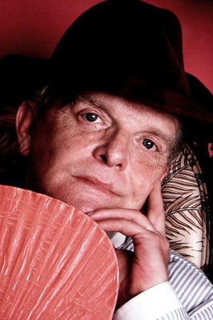 Truman Capote photo