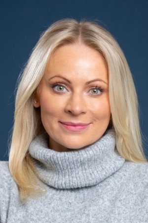 Photo of Victoria Myers from the Latest Netflix gallery