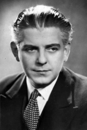 Photo of Walter Janssen from the Latest Netflix gallery