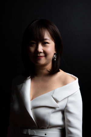 Photo of Bai Xue from the Latest Netflix gallery