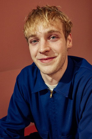 Photo of Reuben Hamlyn from the Latest Netflix gallery