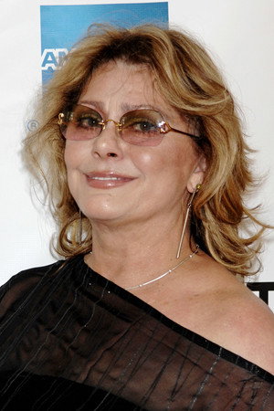 Elizabeth Ashley photo