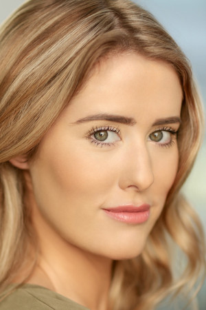 Photo of Blythe Hubbard from the Latest Netflix gallery