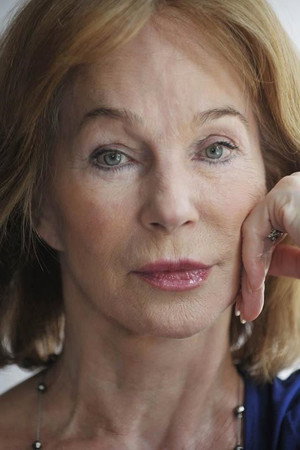 Shirley Anne Field photo