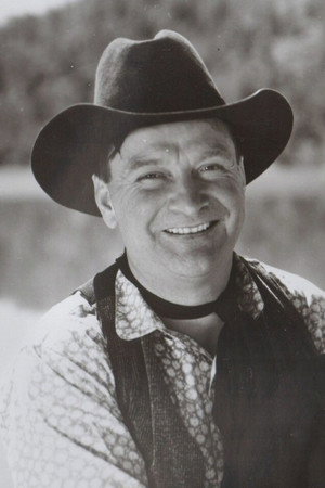 Photo of Max Terhune from the Latest Netflix gallery