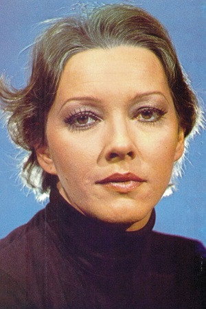 Photo of Lilian Lemmertz from the Latest Netflix gallery