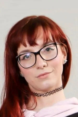 Photo of Sabina Steele from the Latest Netflix gallery