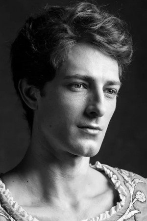 Photo of Mathieu Ganio from the Latest Netflix gallery