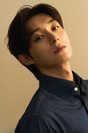 Photo of Kim Han-yeong from the Latest Netflix gallery