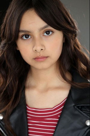 Elizabeth Phoenix Caro photo