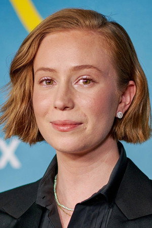 Photo of Hannah Einbinder from the Latest Netflix gallery
