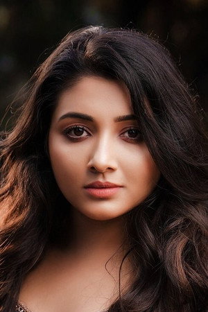 Photo of Mirnaa from the Latest Netflix gallery