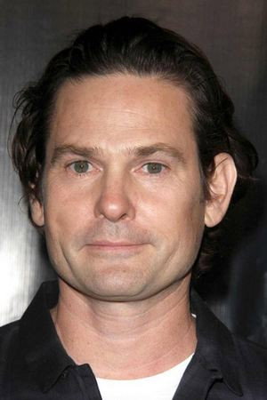 Henry Thomas photo