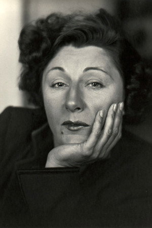 Judith Anderson photo
